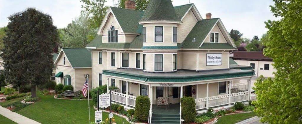 Westby House Inn Bagian luar foto