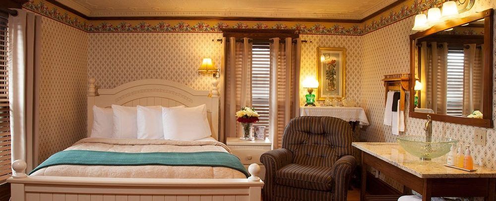 Westby House Inn Bagian luar foto