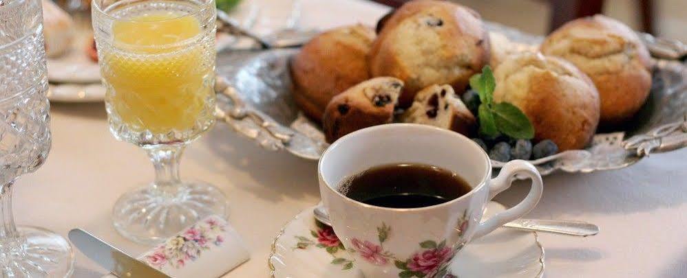 Westby House Inn Bagian luar foto