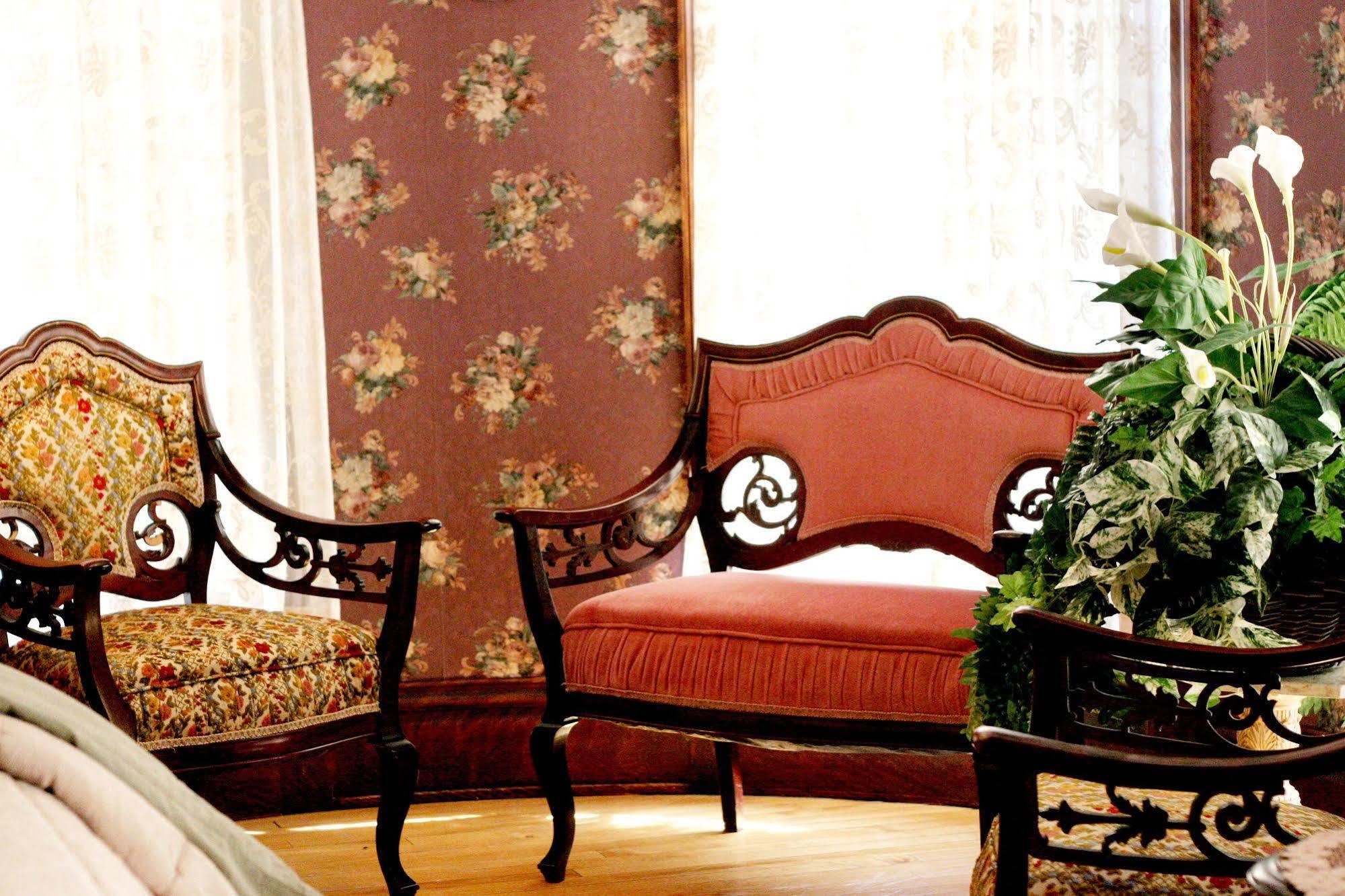 Westby House Inn Bagian luar foto